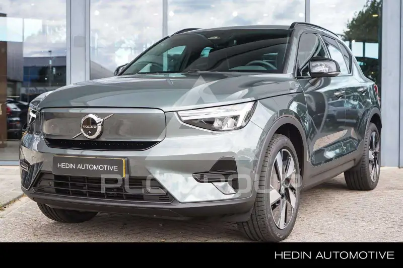 2026 Volvo EX 40