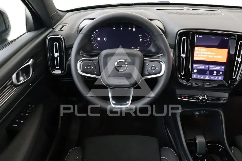 2026 Volvo EX 40