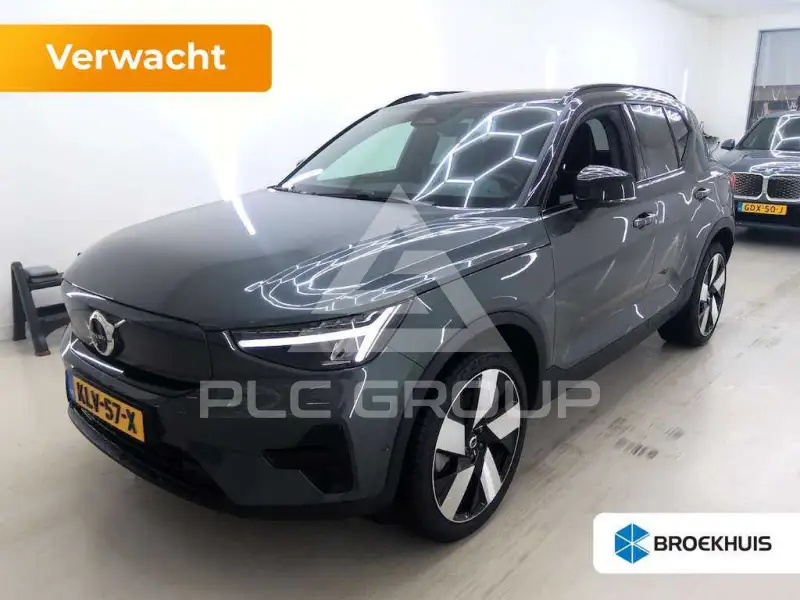 2026 Volvo EX 40