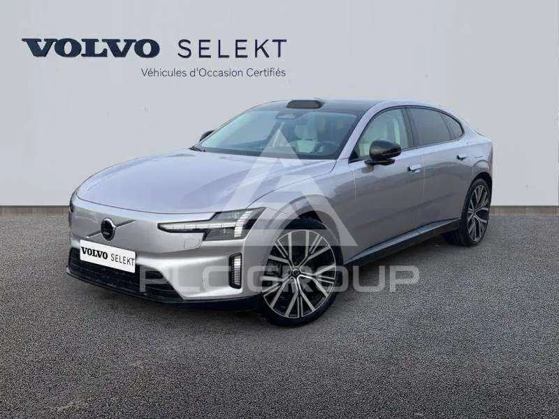 2026 Volvo S90