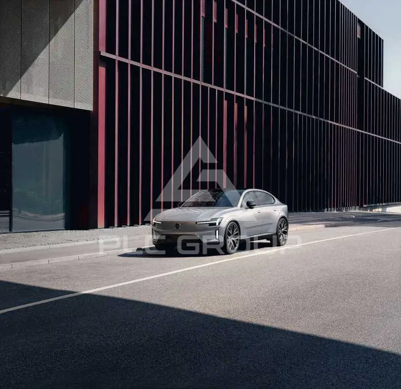 2026 Volvo S90