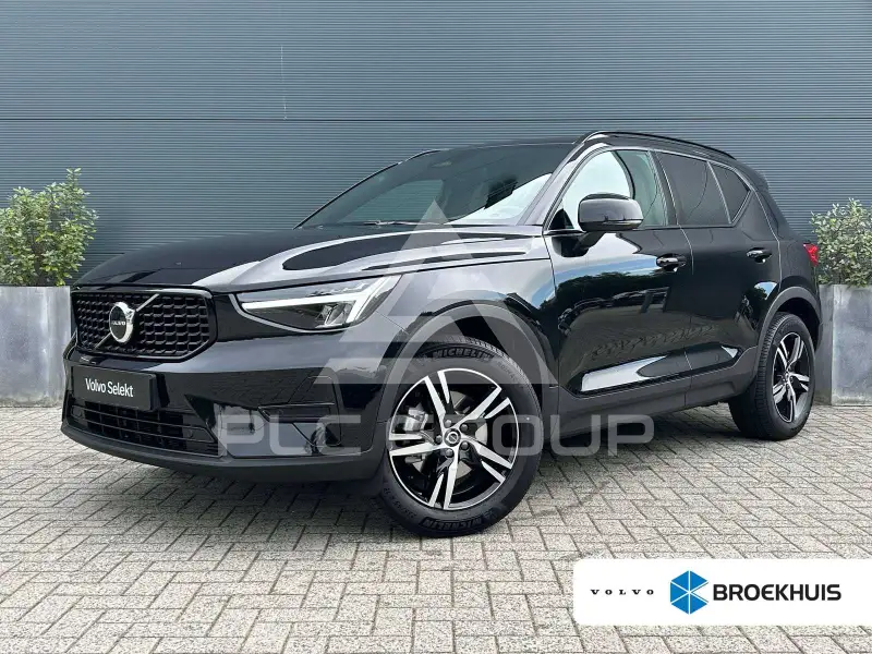 2026 Volvo XC40