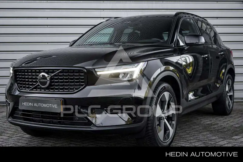 2026 Volvo XC40