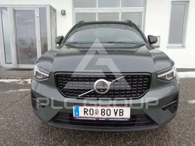 2026 Volvo XC40