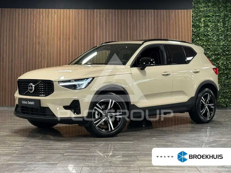 2026 Volvo XC40