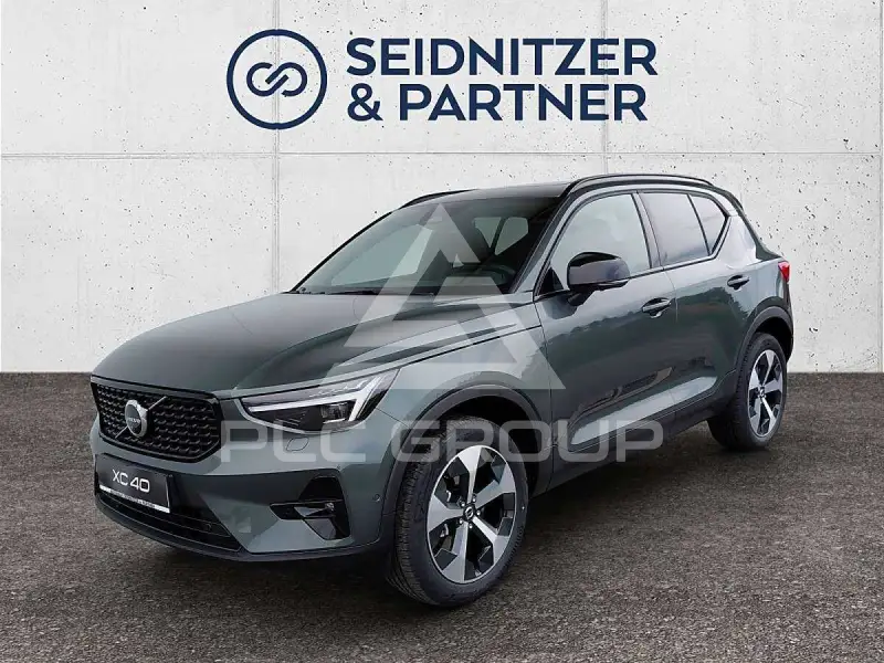 2026 Volvo XC40