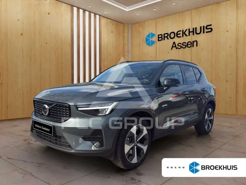 2026 Volvo XC40
