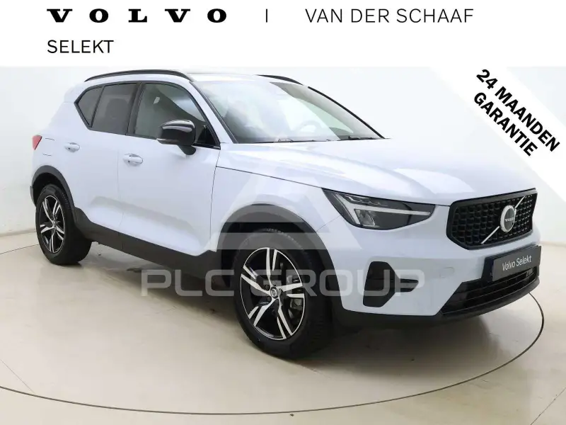 2026 Volvo XC40