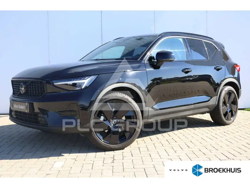 2026 Volvo XC40