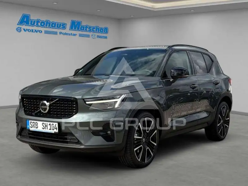 2026 Volvo XC40