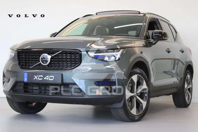 2026 Volvo XC40