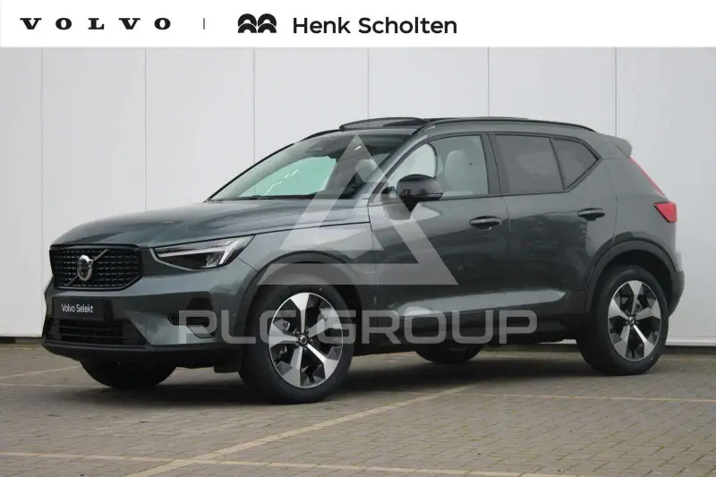 2026 Volvo XC40