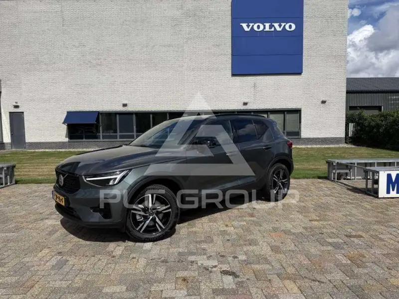 2026 Volvo XC40