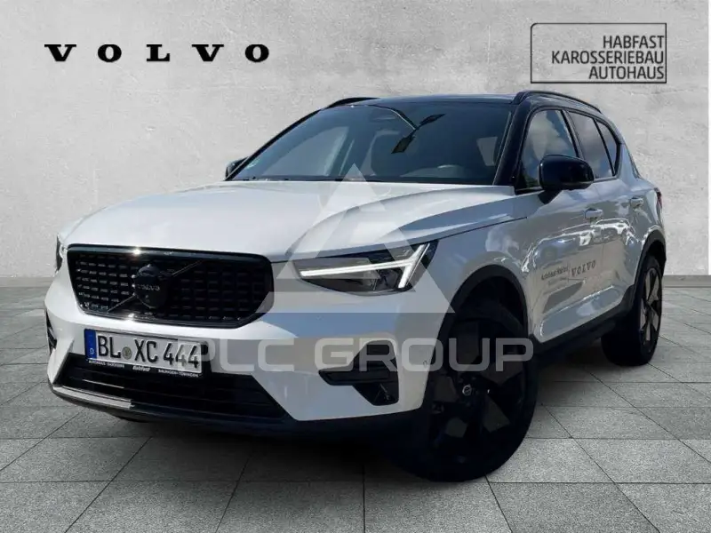 2026 Volvo XC40