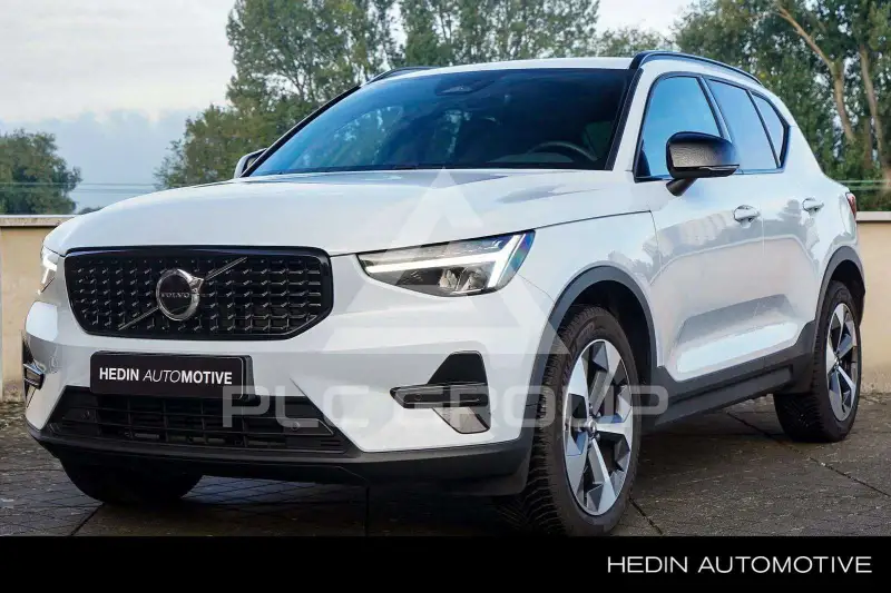 2026 Volvo XC40