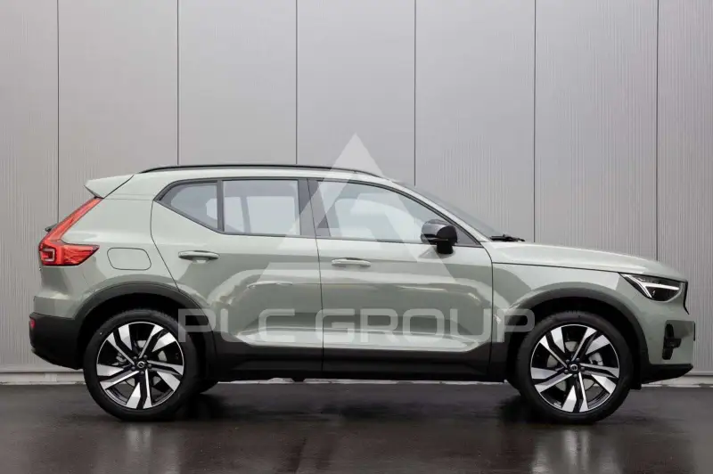 2026 Volvo XC40