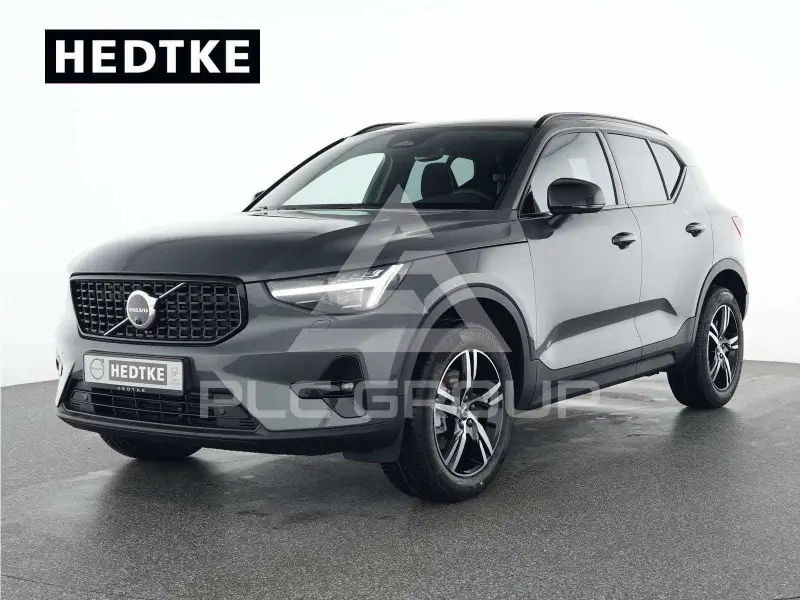 2026 Volvo XC40