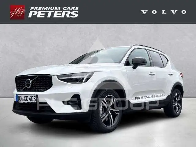 2026 Volvo XC40