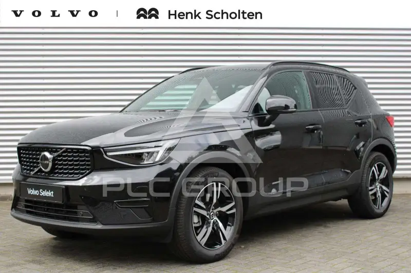 2026 Volvo XC40