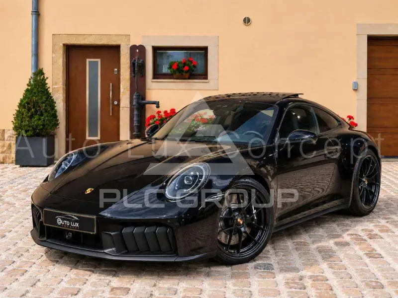 2026 Porsche 911