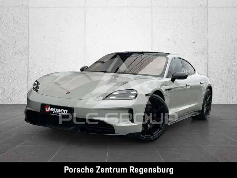 2026 Porsche Taycan