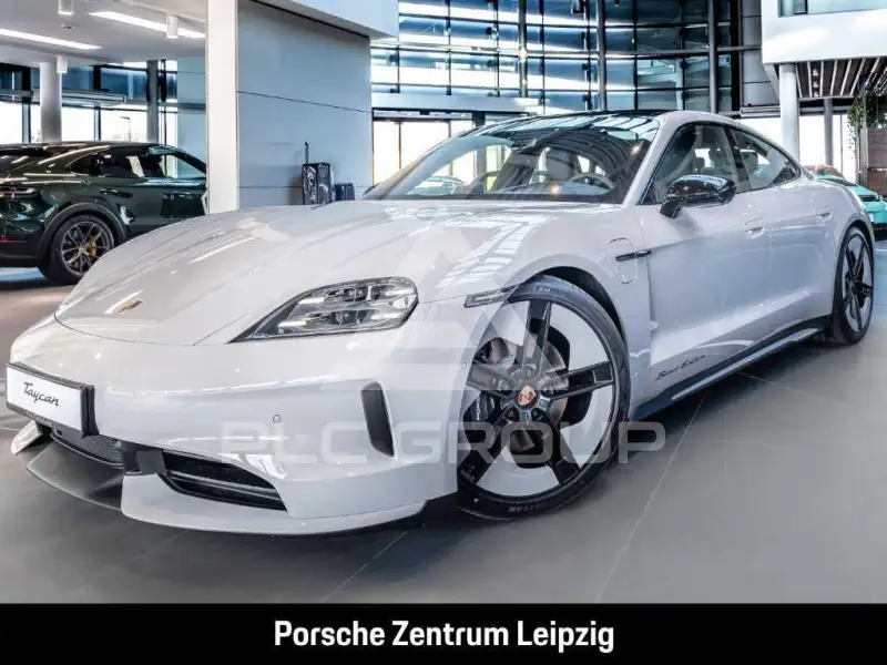 2026 Porsche Taycan