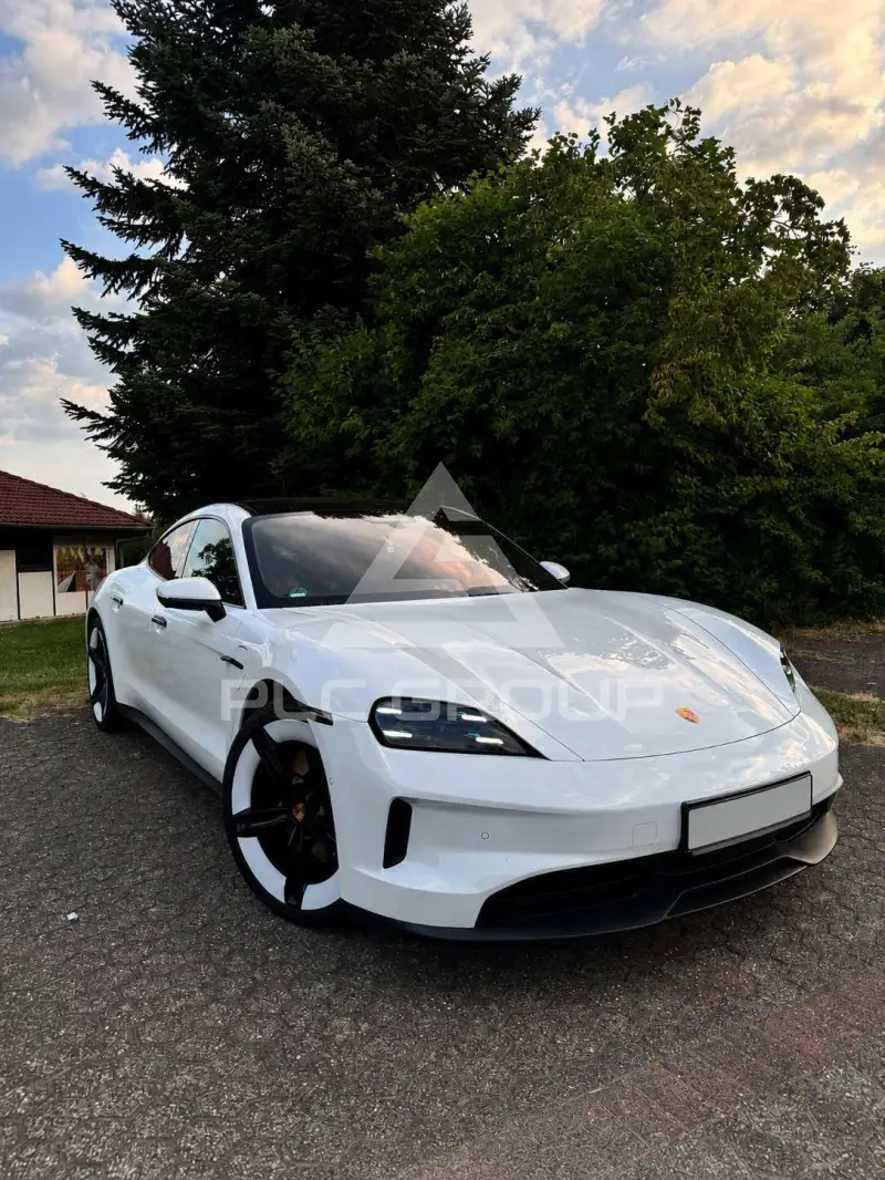 2026 Porsche Taycan