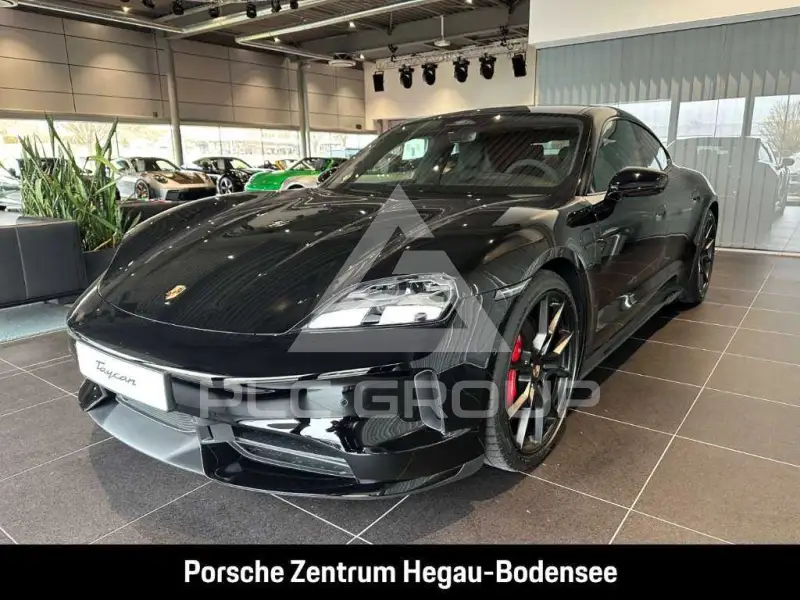 2026 Porsche Taycan