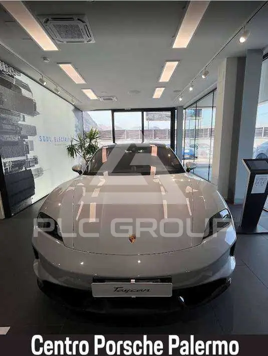 2026 Porsche Taycan