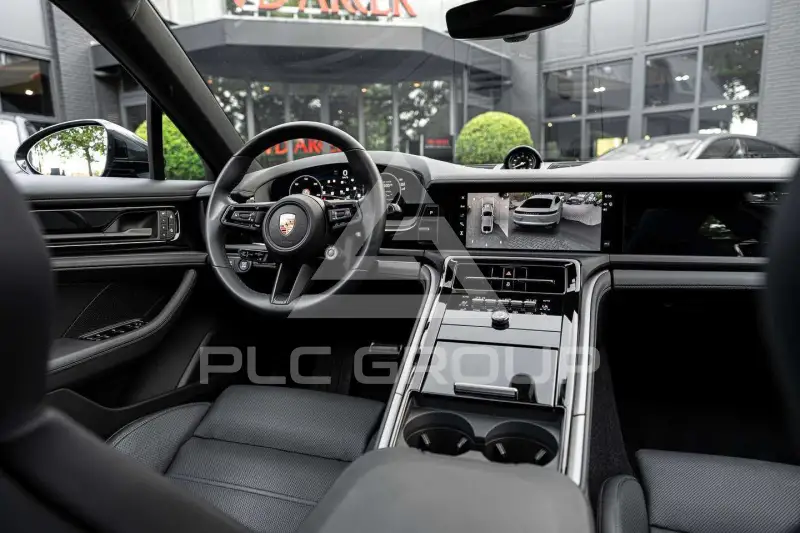 2026 Porsche Panamera