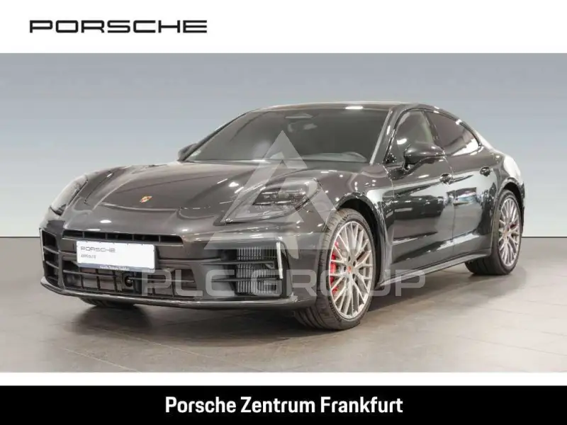 2026 Porsche Panamera