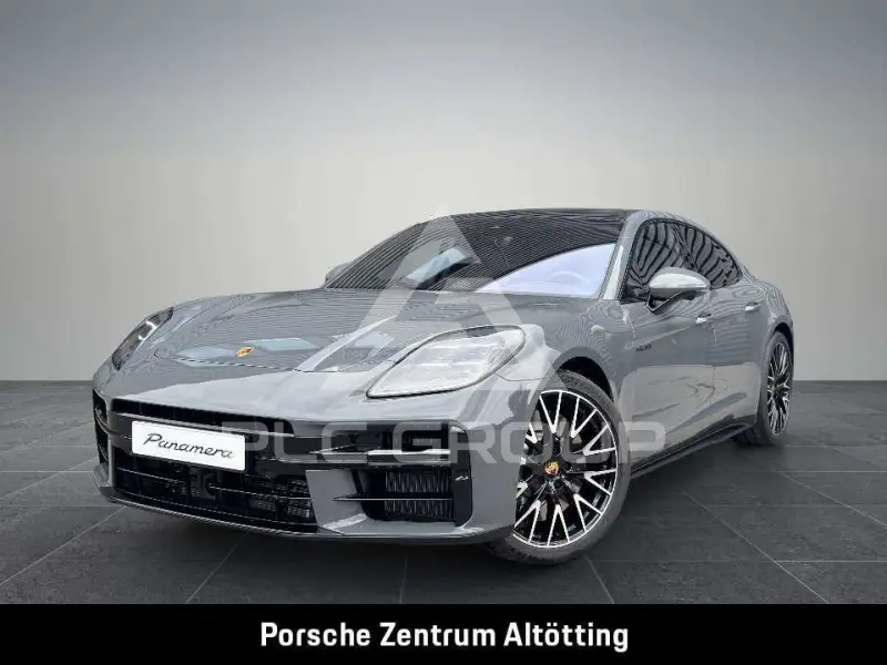 2026 Porsche Panamera