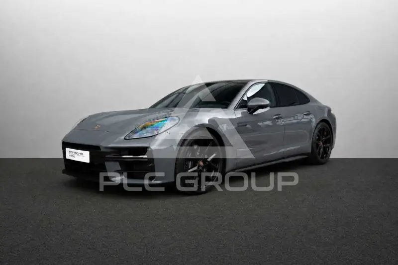 2026 Porsche Panamera