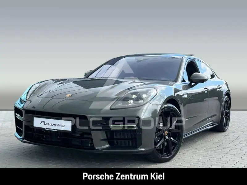 2026 Porsche Panamera