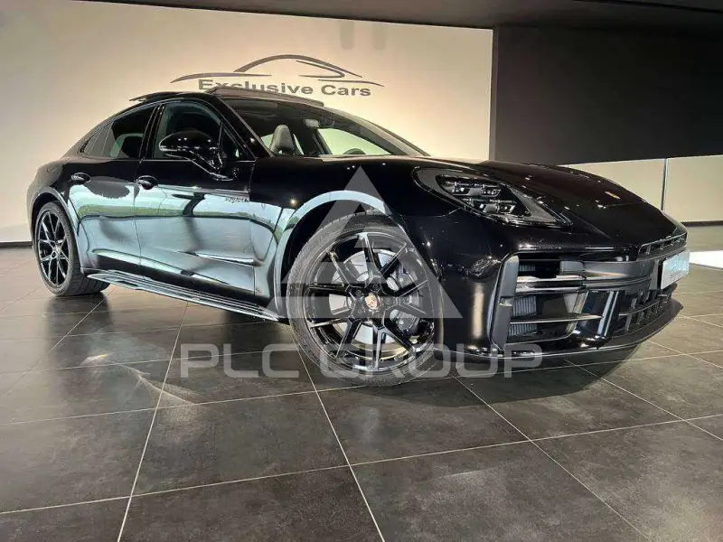 2026 Porsche Panamera