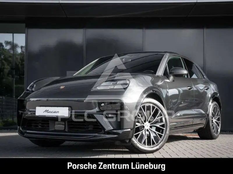 2026 Porsche MACAN