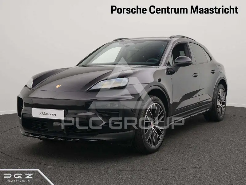 2026 Porsche MACAN