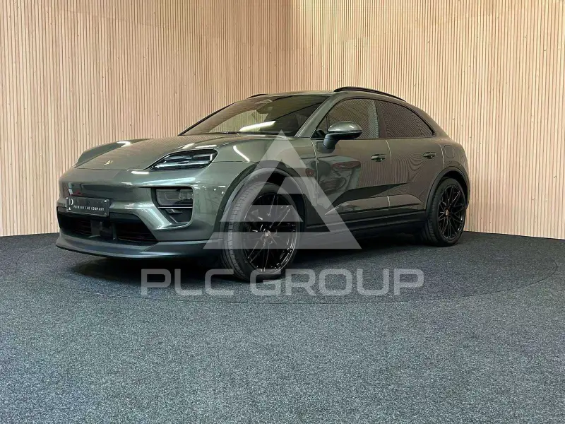 2026 Porsche MACAN