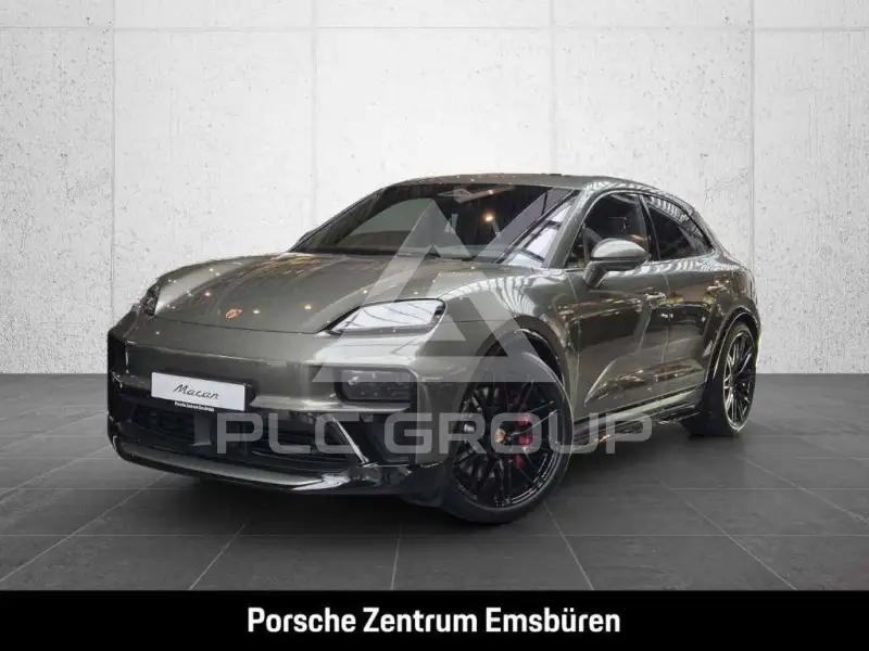 2026 Porsche MACAN