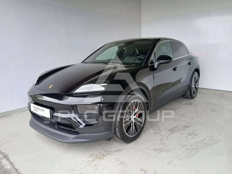 2026 Porsche MACAN