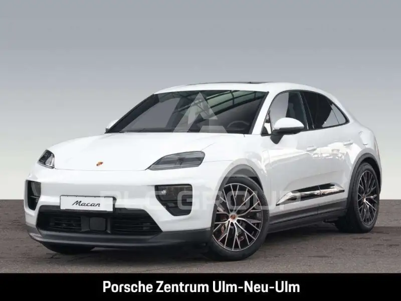 2026 Porsche MACAN
