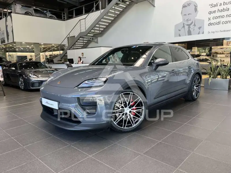 2026 Porsche MACAN