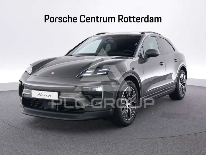 2026 Porsche MACAN