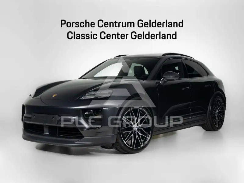 2026 Porsche MACAN