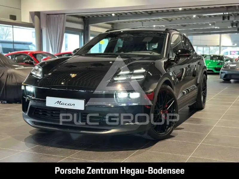 2026 Porsche MACAN