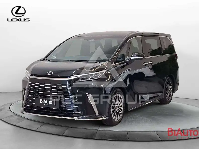 2026 Lexus LM 300