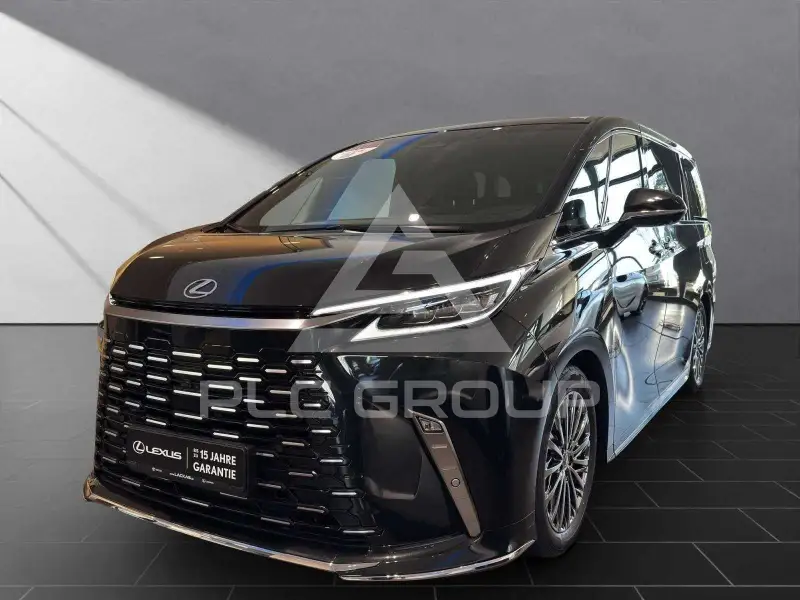 2026 Lexus LM 300