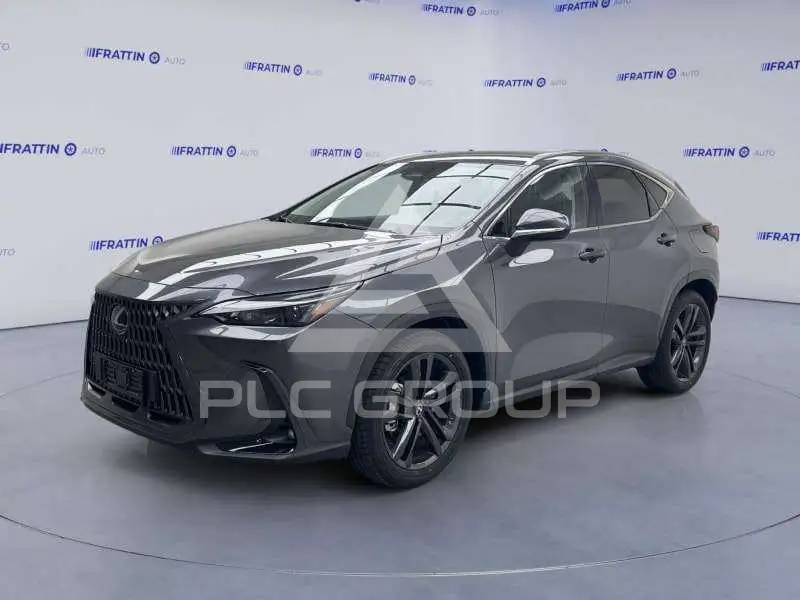 2026 Lexus NX450