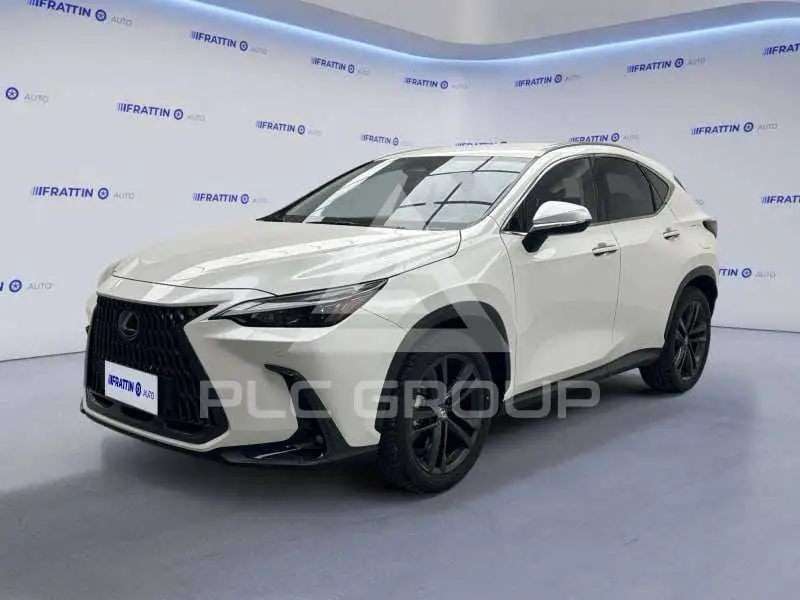 2026 Lexus NX450