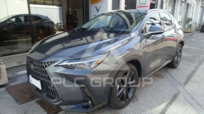 2026 Lexus NX450